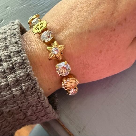 Sabika LIKE Gold Tone Nautical Seashell Bracelet - Picture 1 of 9